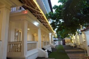 A Traveler’s Guide to Choosing the Best Resorts in Calangute Goa
